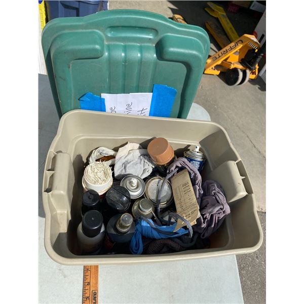 Shoe shine bin