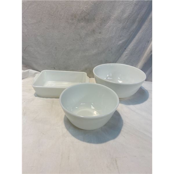 Pyrex milk glass color bowls and dish hard to find