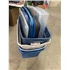Image 1 : Stack of bins with lids