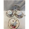 Image 2 : Tea cups and saucers