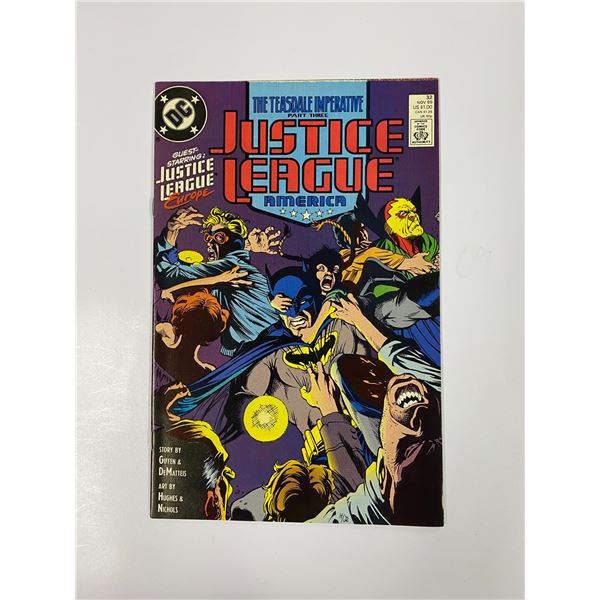 Justice League #32 Vintage DC Comic
