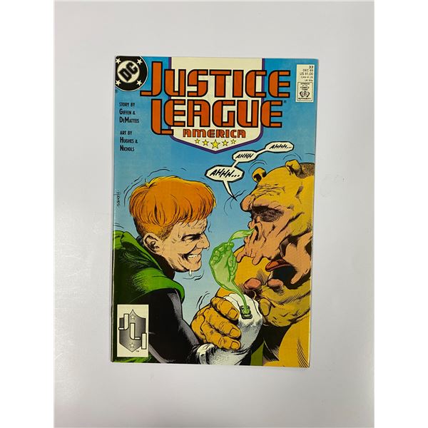 Justice League #33 Vintage DC Comic