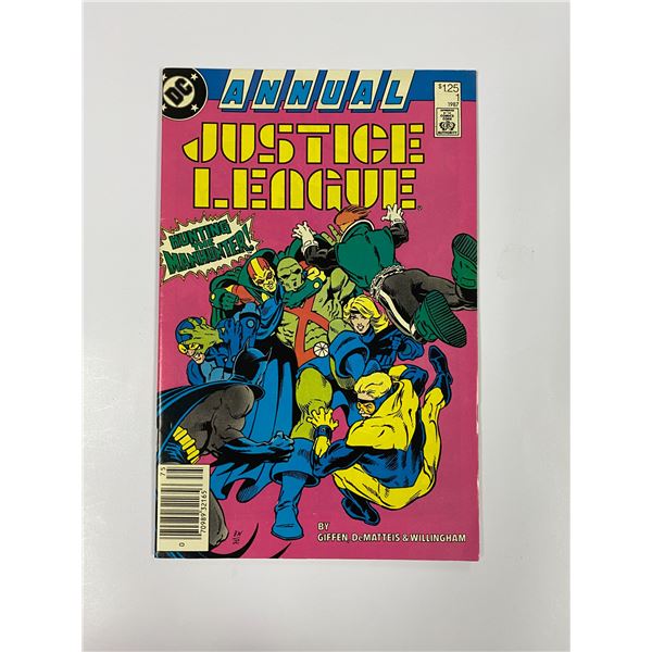 Justice League #1 Vintage DC Comic
