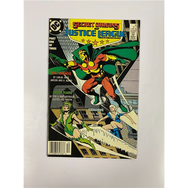 Justice League #33 Vintage DC Comic