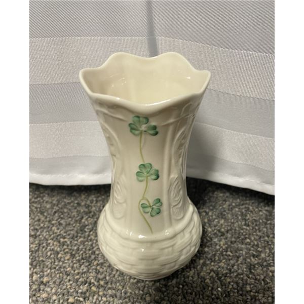 Vintage Bellek Irish Vase , Basketweave design, Shamrock