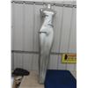 Image 1 : 3/4 Body Floor Store Display Mannequin