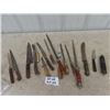 Image 1 : 16 Knives & Sharpeners