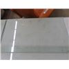 Image 2 : 6 Glass Shelves - 11.5 x 20.5"