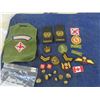 Image 1 : Variety of Military Patches & Buttons