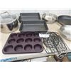 Image 3 : 2 Lagostina Stainless Steel Pots, Frying + Baking  Pans plus more