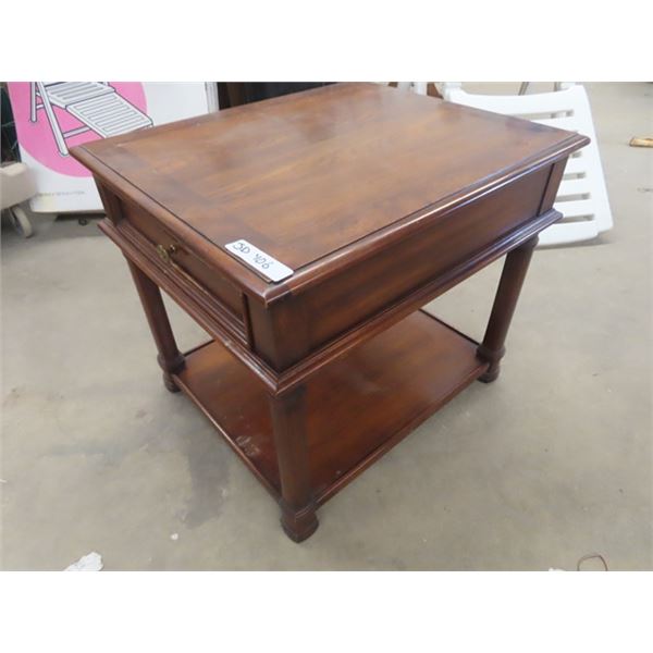 End Table 22  x 22  x 26 