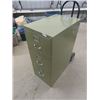 Image 2 : Metal 3 Drawer Filing Cabinet 42" x 18" x 28"