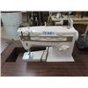 Image 2 : Electric Singer Cabinet Sewing Machine