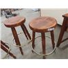 Image 2 : 4 Wooden Bar Stools