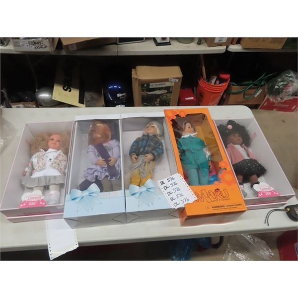 5 Dolls in Boxes; 2) Llorens, 2) Kidz n Cats, 1)Maru