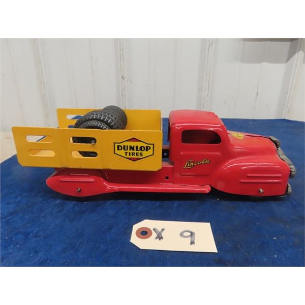 Pressed Metal Lincoln Dunlop Tire Delivery Truck  11" x 3.75" x 4"