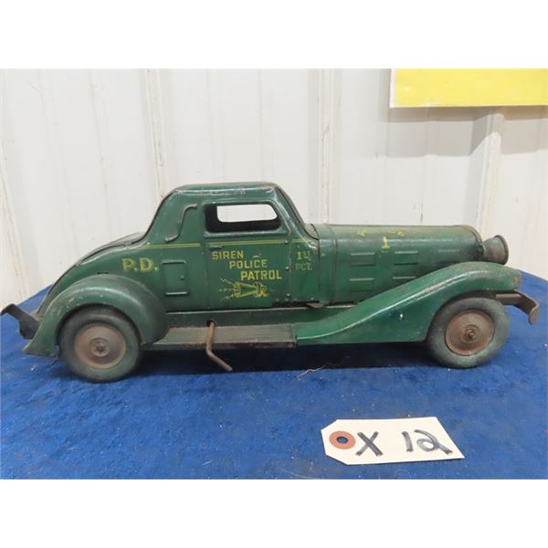 Louis Marx Metal Siren Police Patrol Car - Wind up  Action + Battery Siren ( I beleive) 15" x 5.5" x