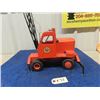 Image 4 : Model Toys Metal Crane 12"x 10" x 8" - Crane goes  up to 24"