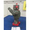 Image 2 : Tin Battery Operated Robot - No Markings 12" x 5"
