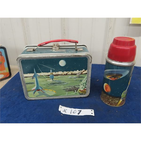 Metal 'Thermos'' Space Themed Lunch Kit + Thermos