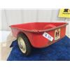 Image 2 : Metal International Pedal Tractor Wagon