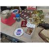 Image 3 : Aquarium with Rock/Decor, Ornaments, Picture  Slogans, Tray, Coasters plus more