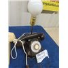 Image 3 : Antique Bakelite Phone Converted to Lamp