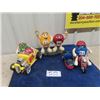 Image 1 : 3 M&M Figurines