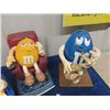 Image 3 : 3 M&M Figurines