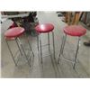 Image 1 : 3 Chrome Leg Stools