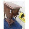 Image 4 : Humidore Cabinet/Stand 24" x 14" x 10"