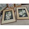 Image 2 : 8 Pictures/Paintings- 2 Matching Shell Art