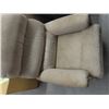 Image 2 : Lazy Boy Swivel Recliner