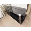 Image 2 : Large Flat Scrfreen TV Stand 22" x 50" x 19"