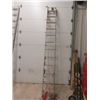 Image 1 : Aluminium 24' Ladder