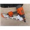 Image 2 : Ridgid Air Roofing Nailer with Case