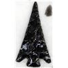 Image 2 : Contemporary and Prehistoric Obsidian Arrowheads