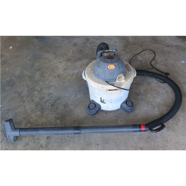 Shop Wet/Dry Vacuum 34  Litres 3.5HP w/ Hose & Attachment