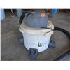 Image 2 : Shop Wet/Dry Vacuum 34  Litres 3.5HP w/ Hose & Attachment