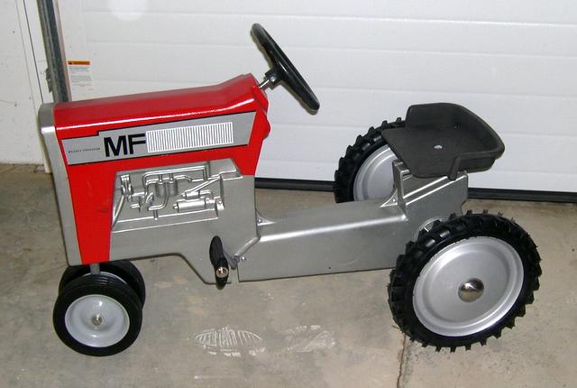 massey ferguson pedal tractor