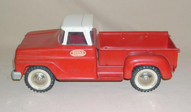 tonka truck red