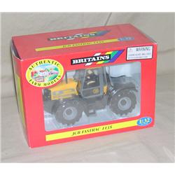 Britain's JCB Fastrac 135 1/32nd Scale