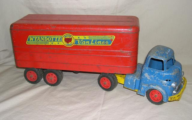 wyandotte truck lines toy truck