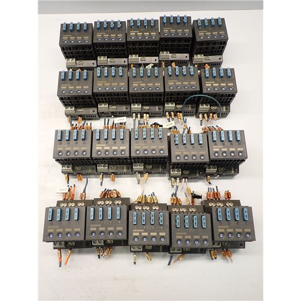 Lot Of Siemens # 6EP1 961-2BA00 Circuit Breakers