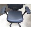 Image 9 : Round Black Table w/ 4 Haworth Rolling Office Armchairs (Contents not included)