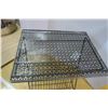 Image 6 : 2 Metal Wire Magazine Racks - 13x17x21 & 13x13x26in.