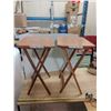 Image 1 : 2 Vintage Wood Folding TV Trays