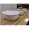 Image 2 : 3 White Corningware Dishes, 1 Matching Lid, 1 Mismatched Lid