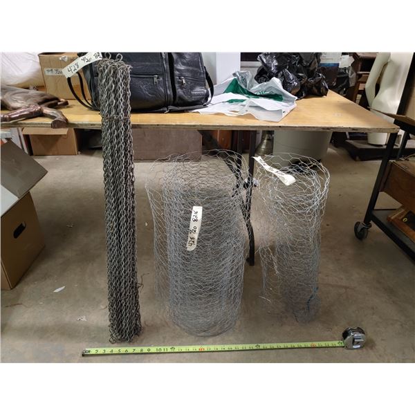 2 Rolls of Wire 1 Bundle of Fence Section Binders