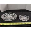 Image 2 : 2 Glass Ashtrays